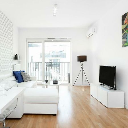 A&D Apartment By Noclegi Renters Warsaw Ngoại thất bức ảnh