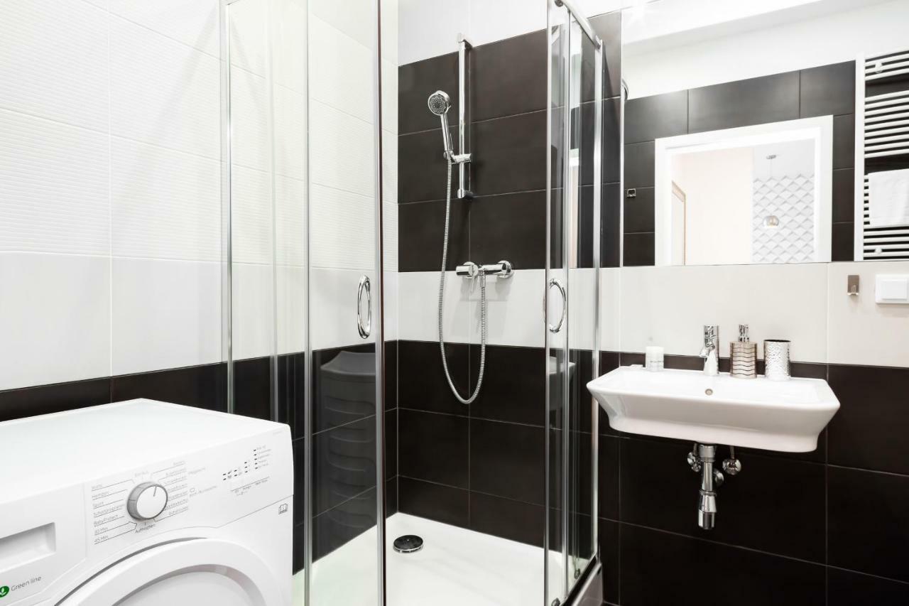 A&D Apartment By Noclegi Renters Warsaw Ngoại thất bức ảnh