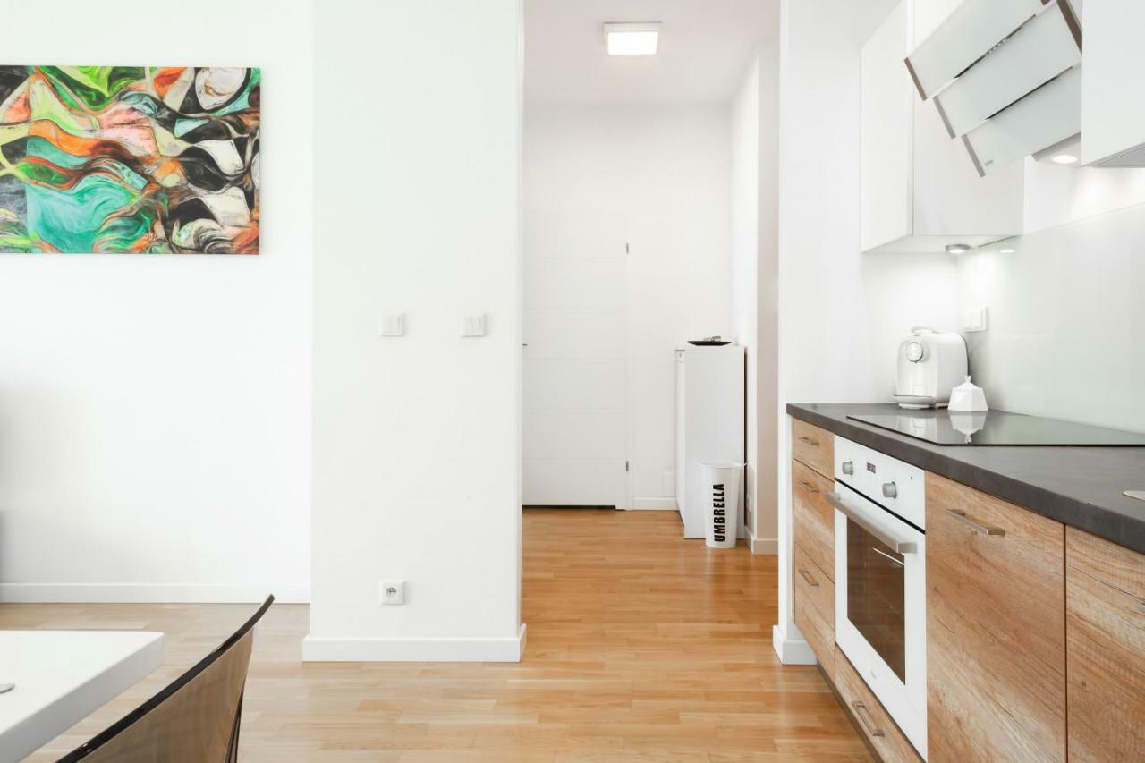 A&D Apartment By Noclegi Renters Warsaw Ngoại thất bức ảnh